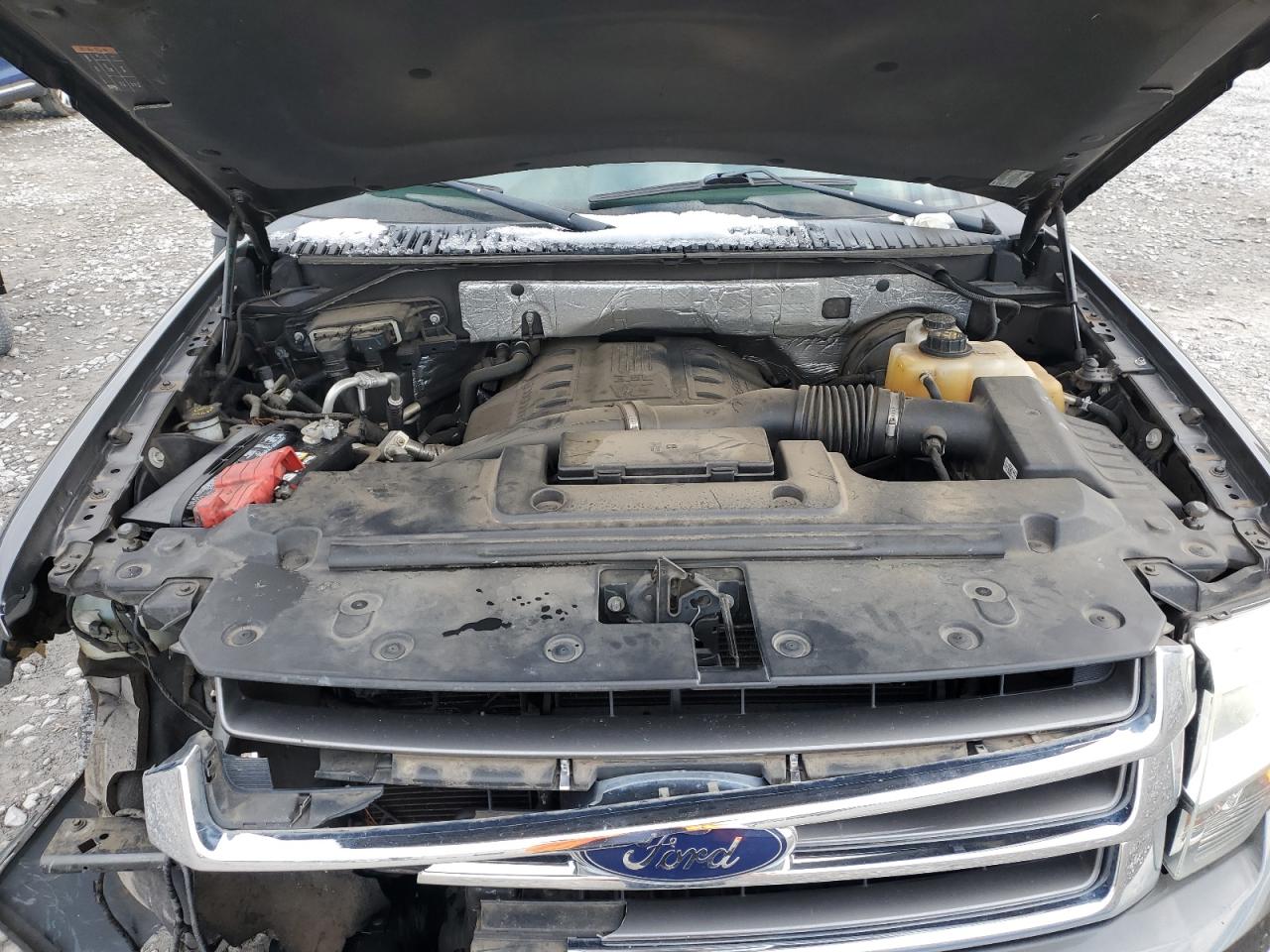 2015 Ford Expedition - Image 14