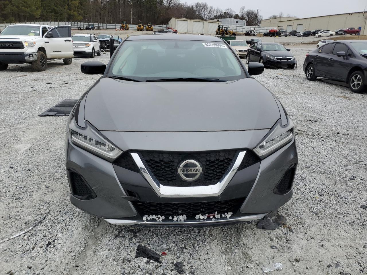 2019 Nissan Maxima - Image 5