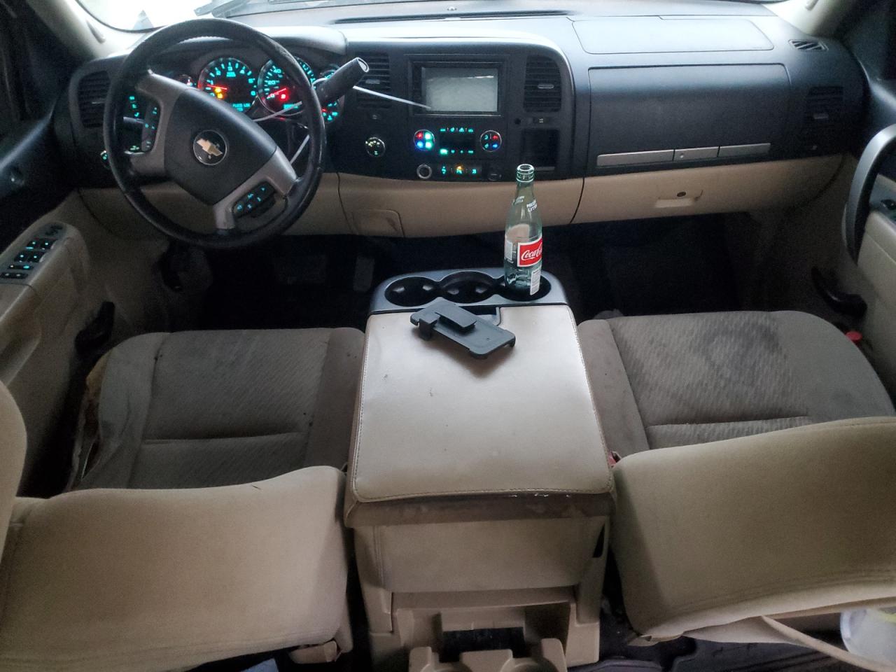 2011 Chevrolet Silverado - Image 8