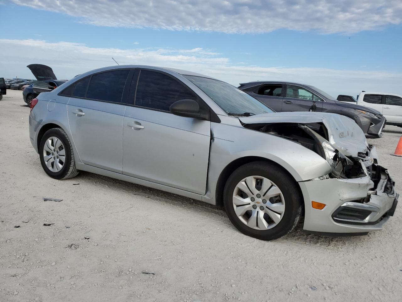 2015 Chevrolet Cruze - Image 4