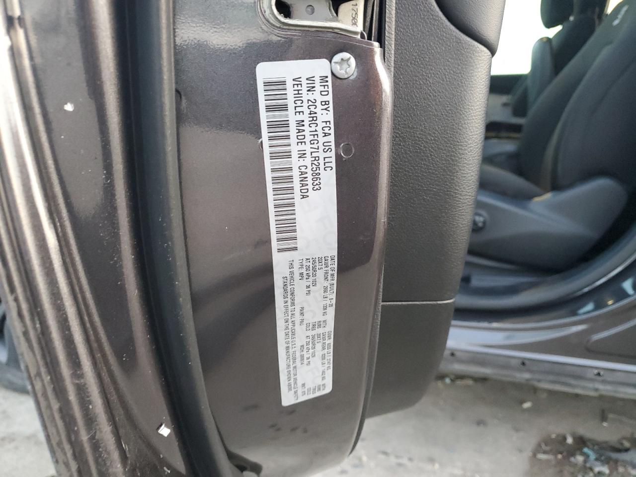 2020 Chrysler Pacifica - Image 13