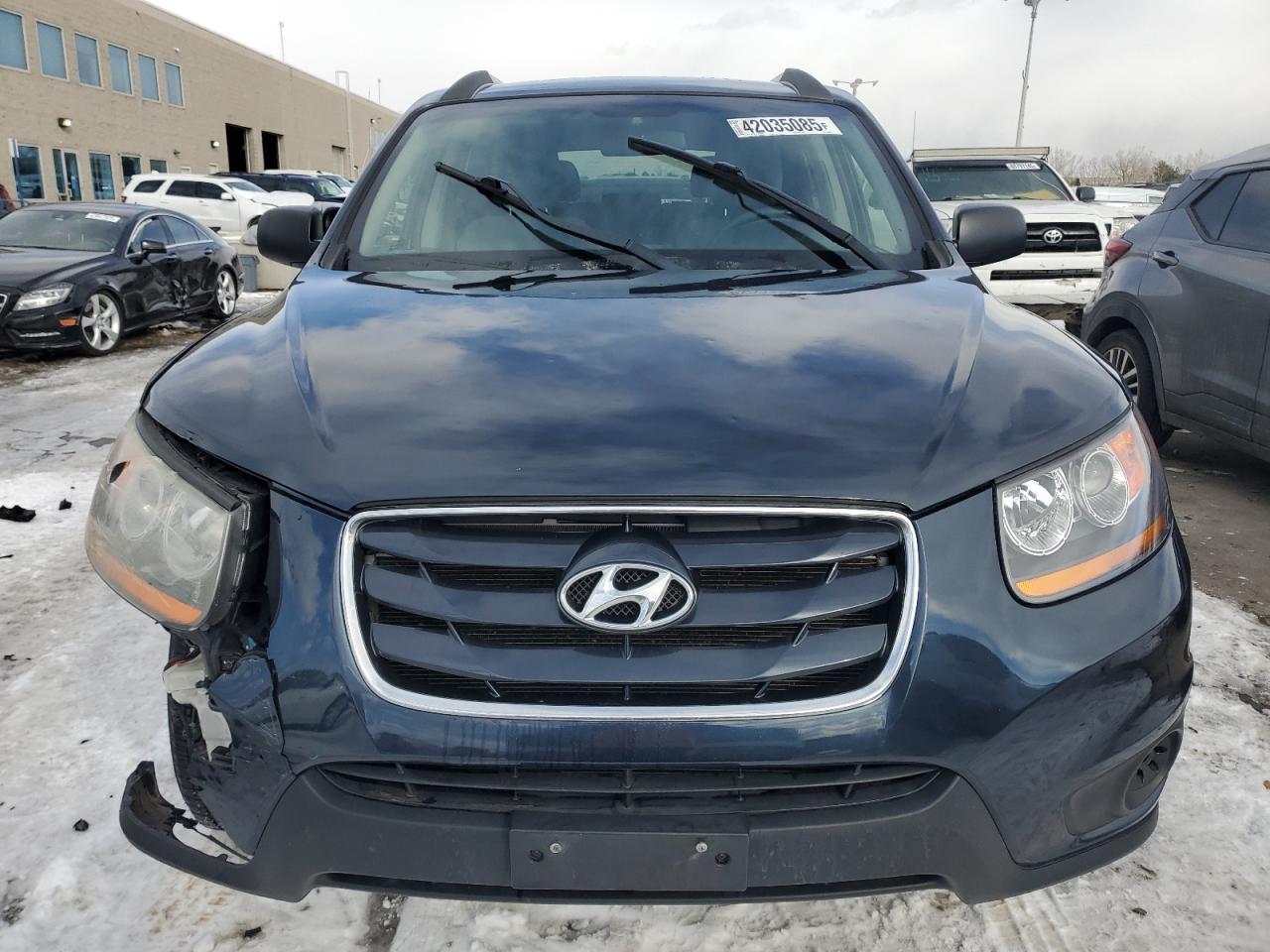 2011 Hyundai Santa Fe - Image 5