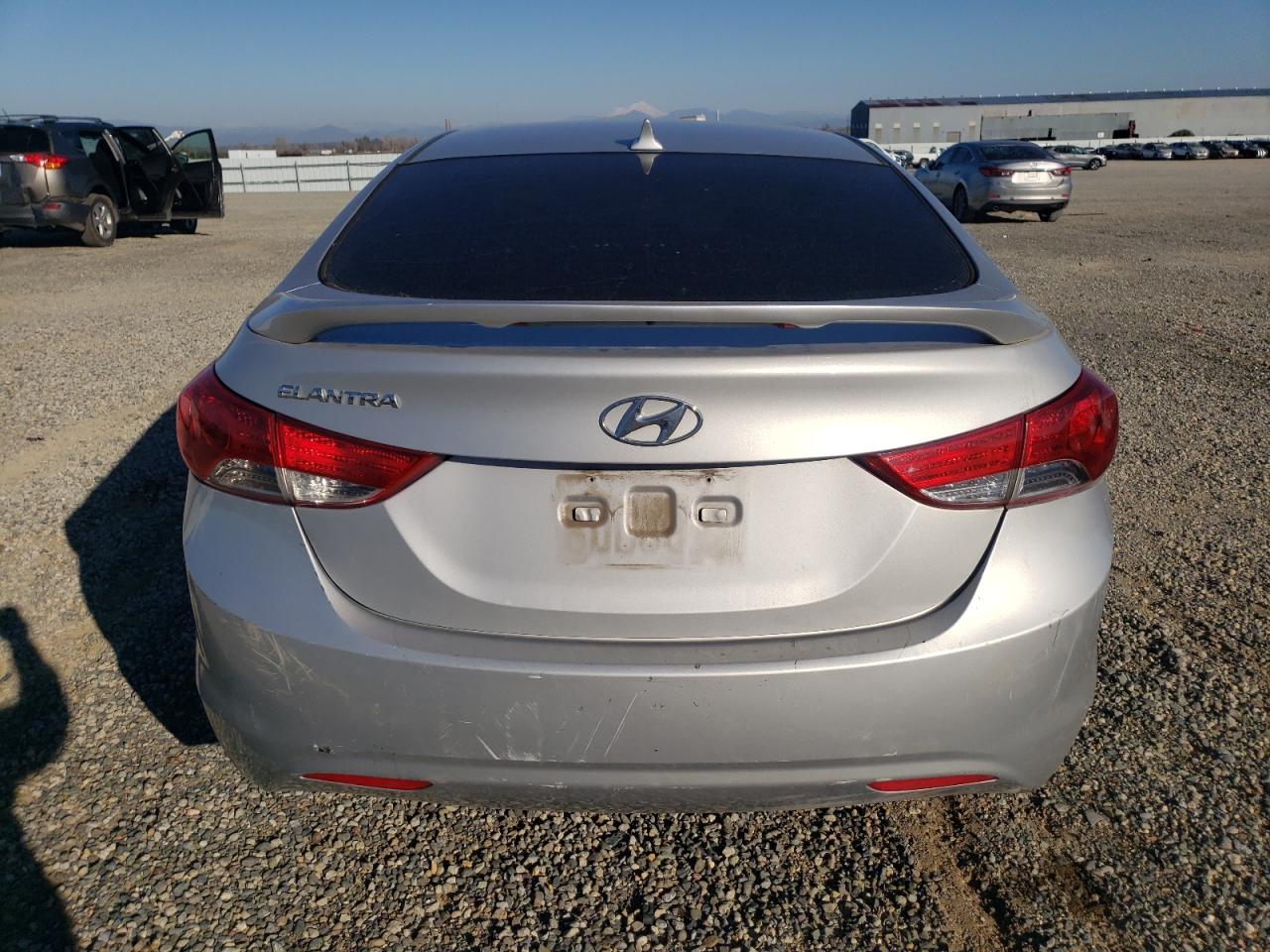 2012 Hyundai Elantra - Image 6