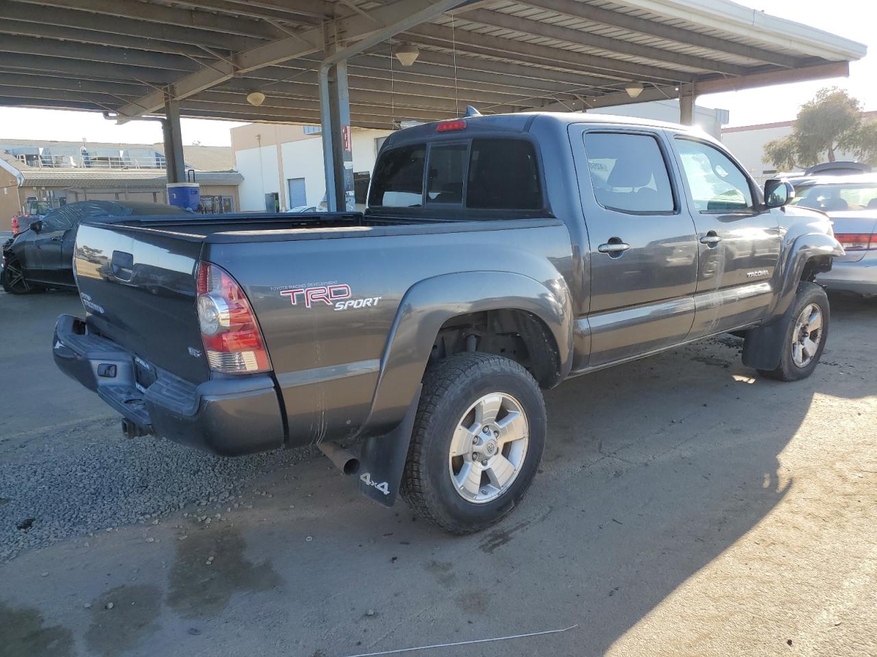 2012 Toyota Tacoma - Image 3