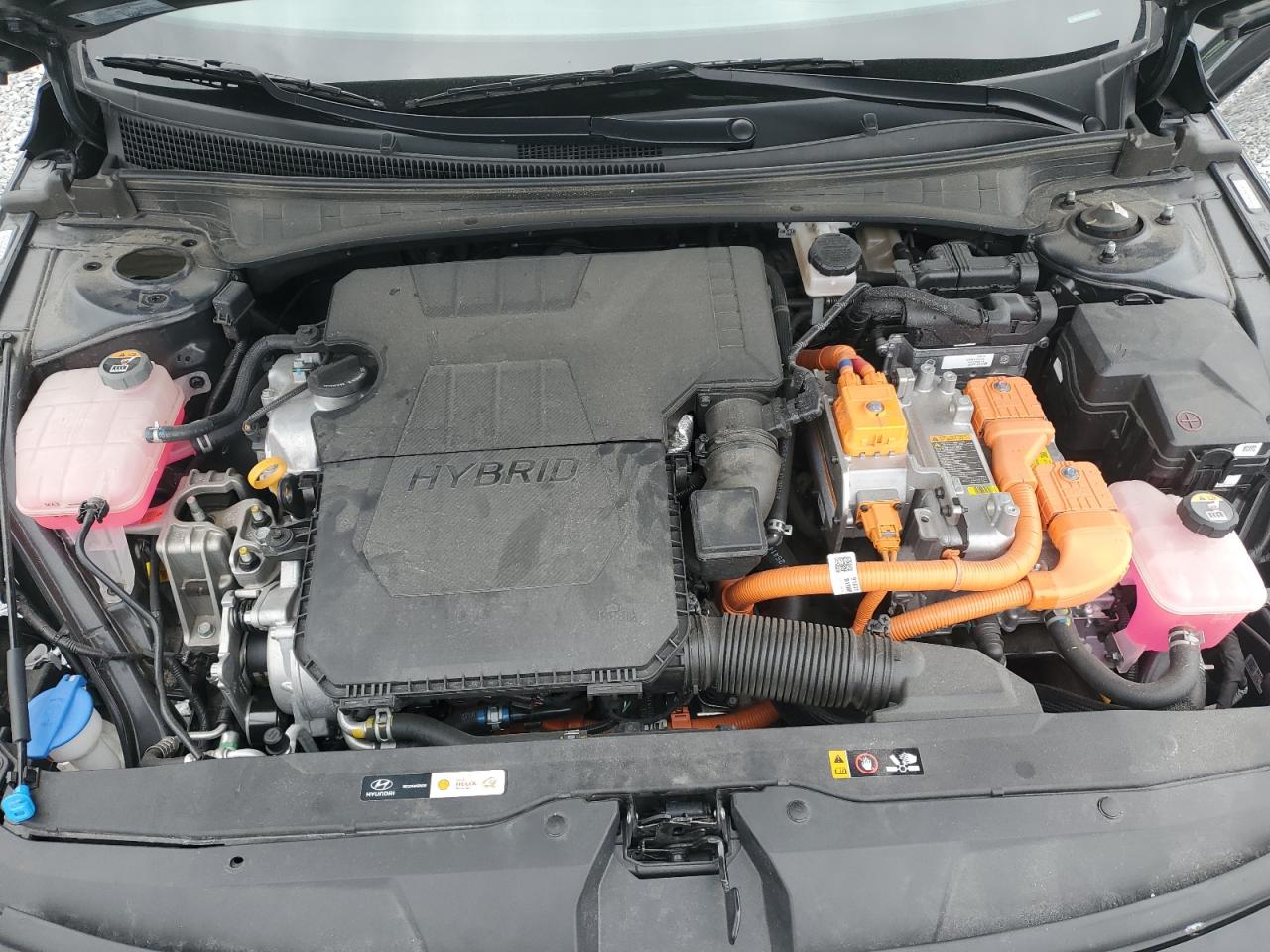 2022 Hyundai Elantra - Image 11