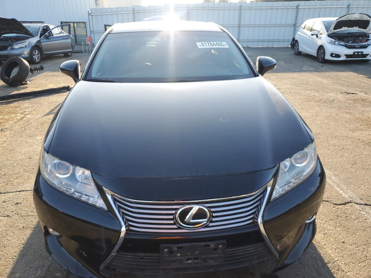 2014 Lexus ES - Image 5