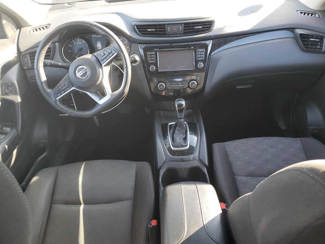2017 Nissan Rogue - Image 8