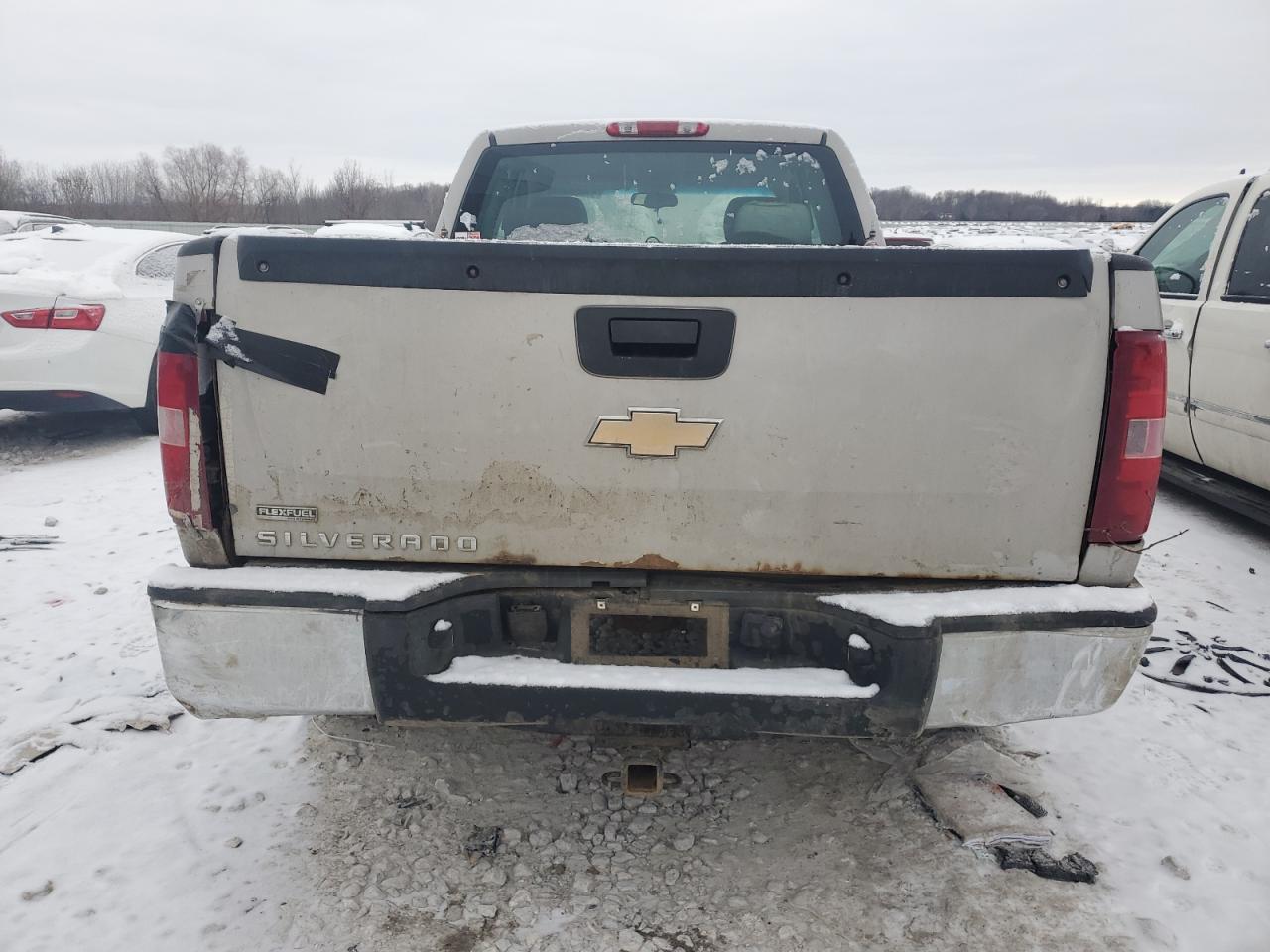 2009 Chevrolet Silverado - Image 6