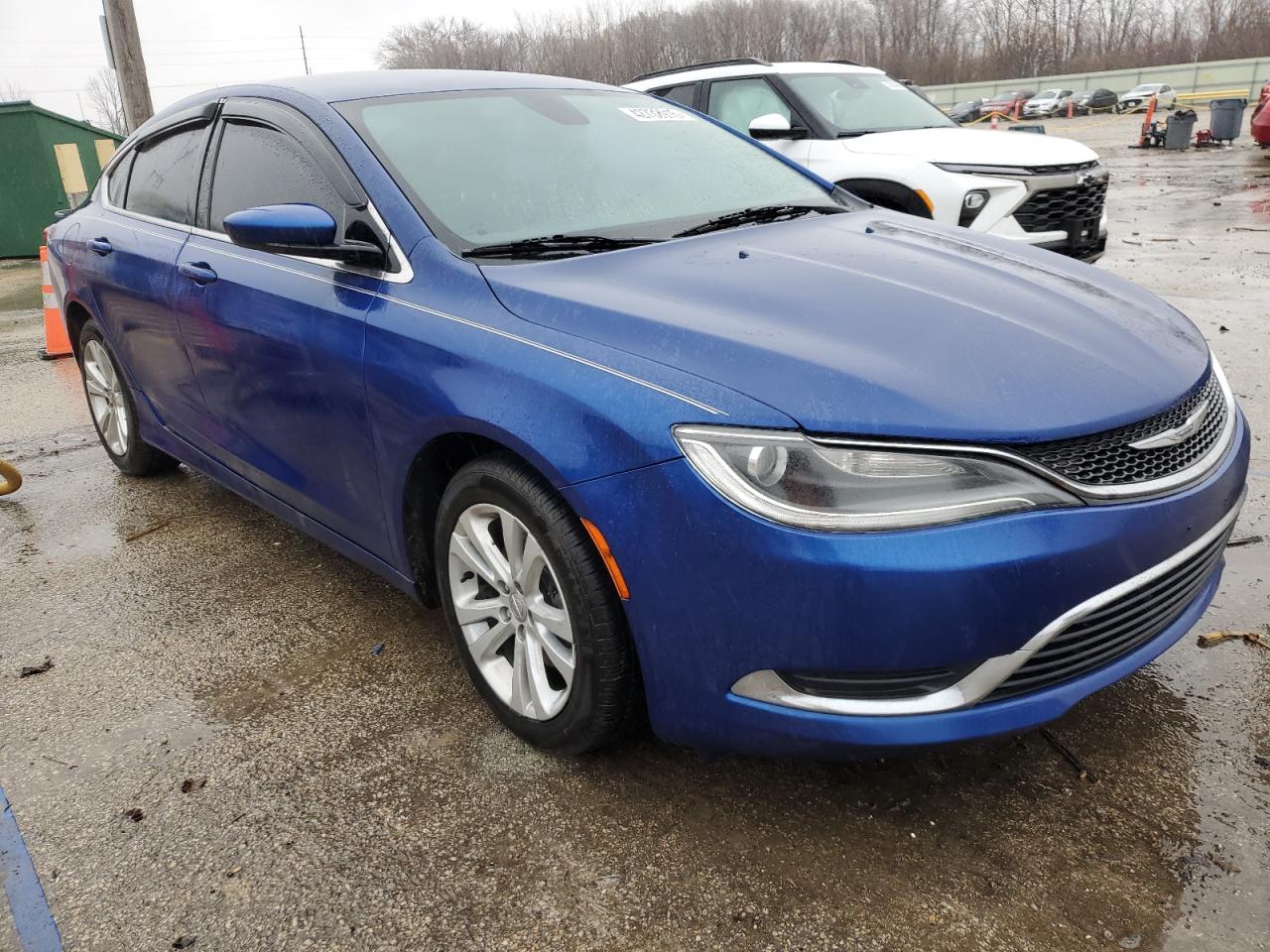 2015 Chrysler 200 - Image 4
