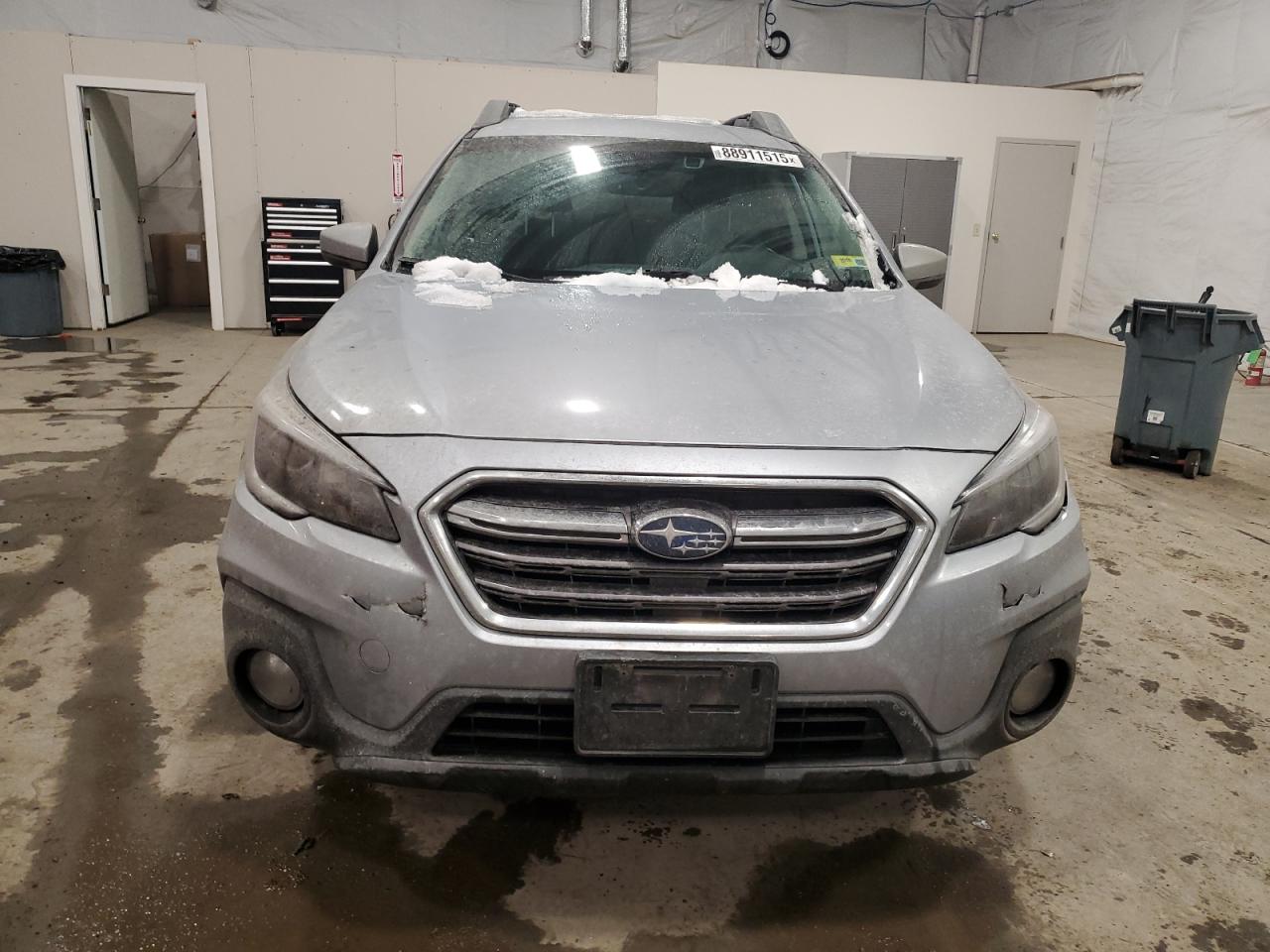 2019 Subaru Outback - Image 5