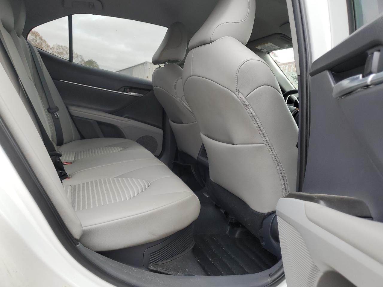 2024 Toyota Camry - Image 10