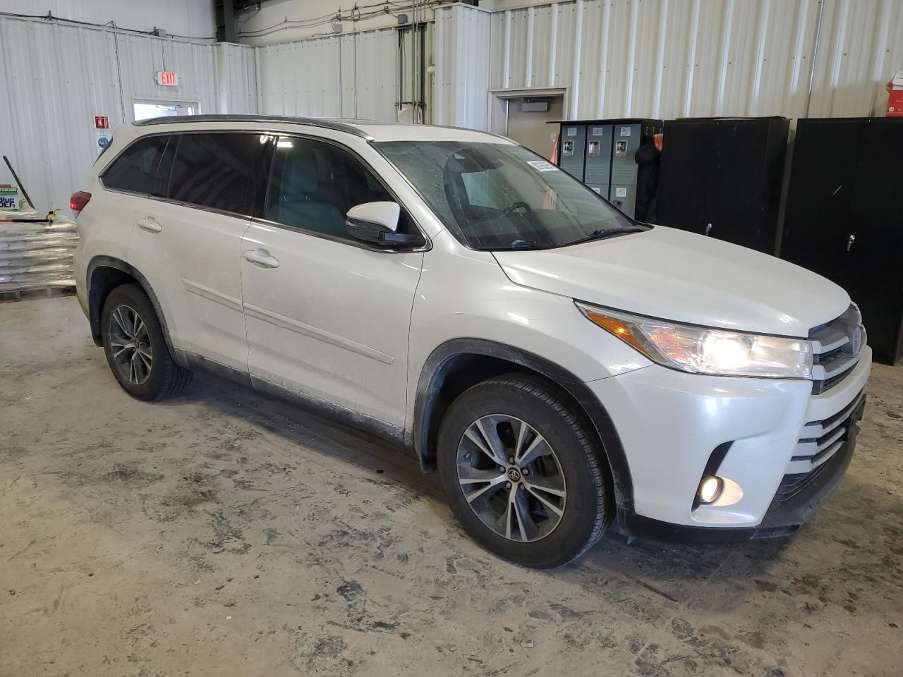2019 Toyota Highlander - Image 4