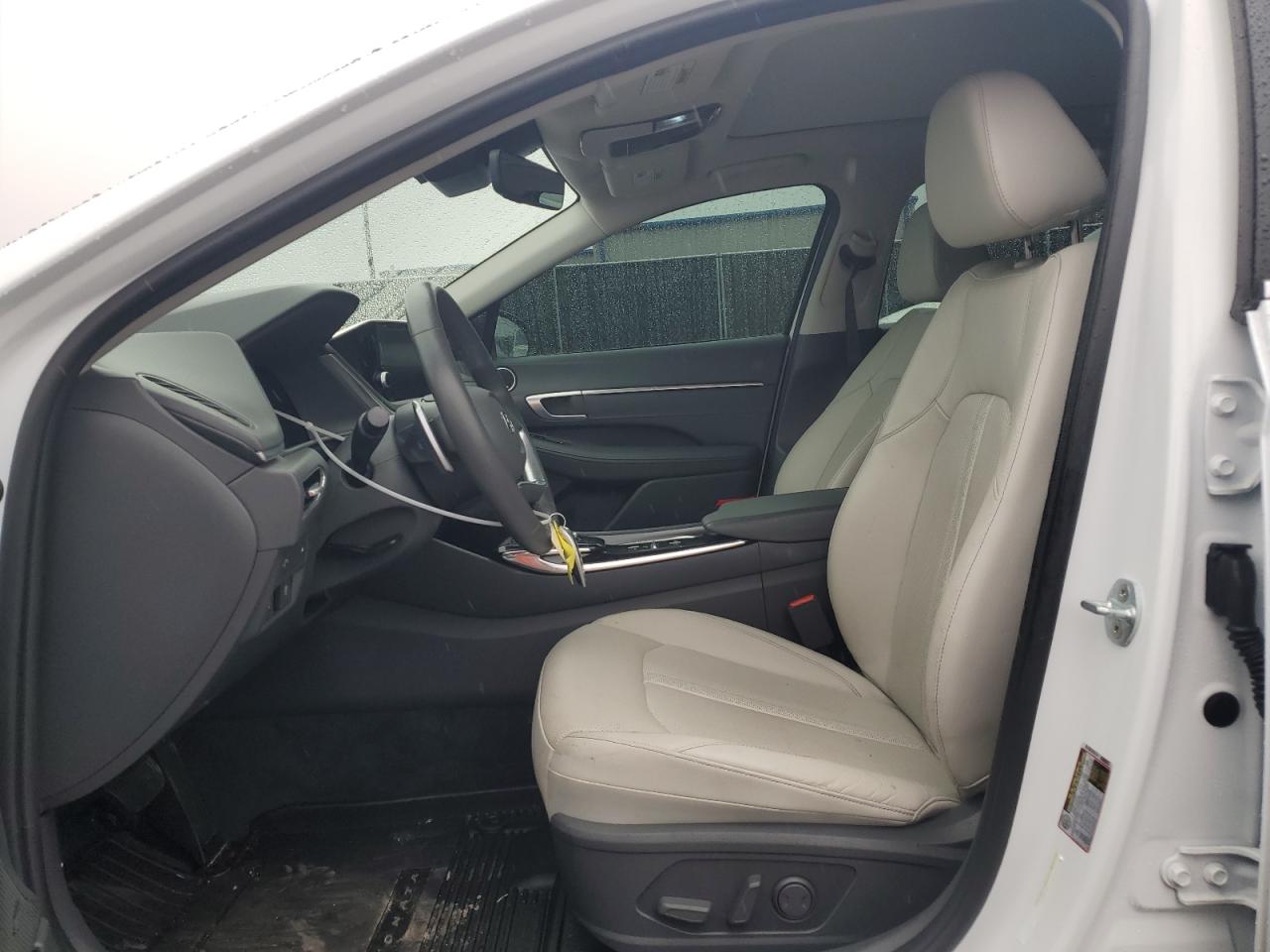 2021 Hyundai Sonata - Image 7