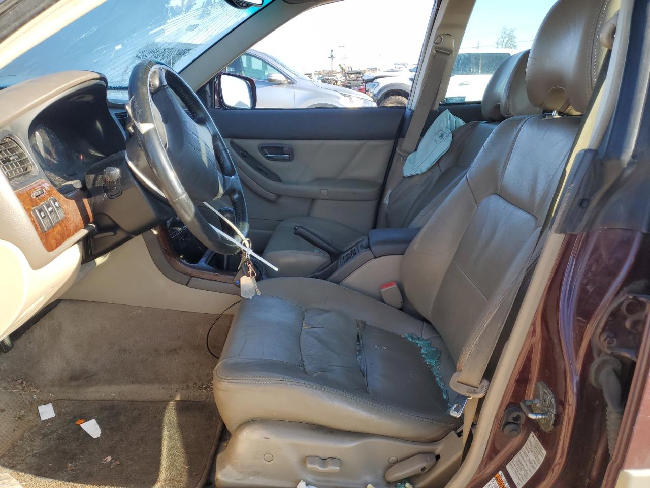 2000 Subaru Legacy Outback Limited VIN: 4S3BH6867Y6645556 Lot: 89100895