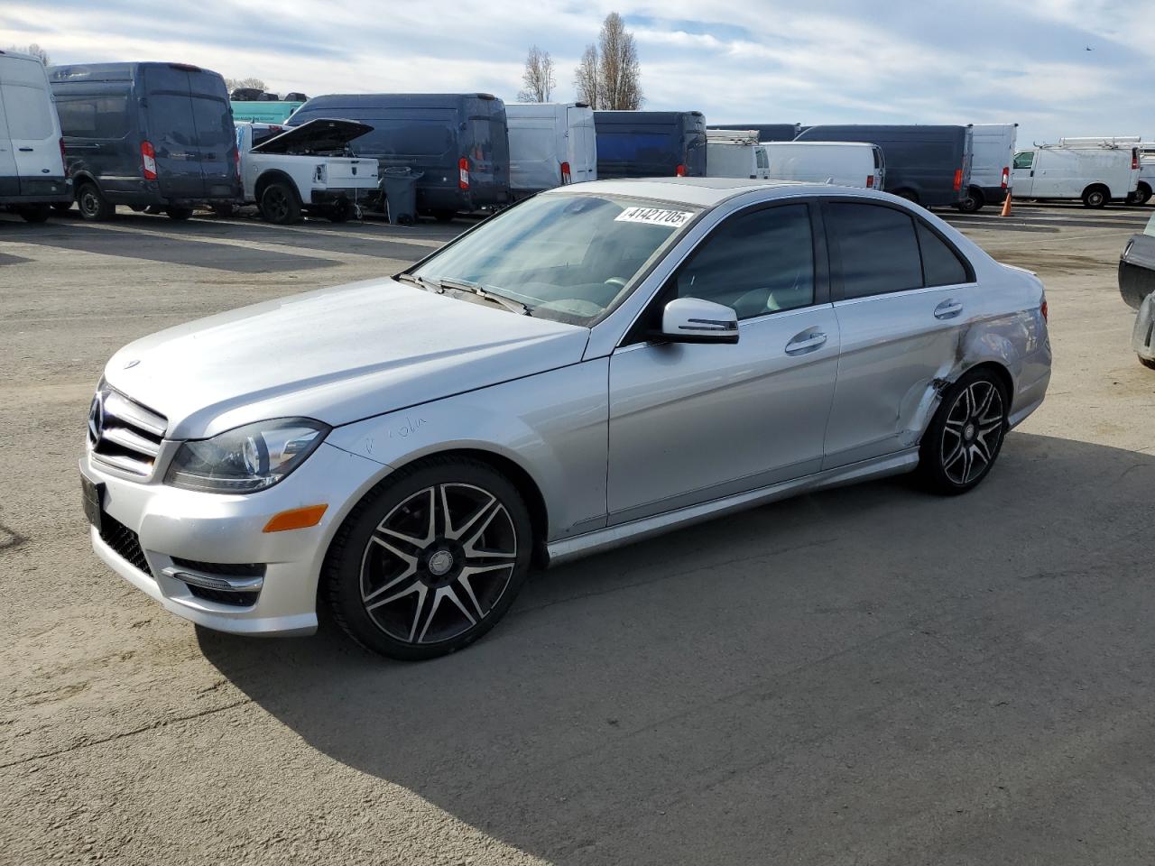 VIN WDDGF4HB0EG240096 2014 MERCEDES-BENZ C-CLASS no.1