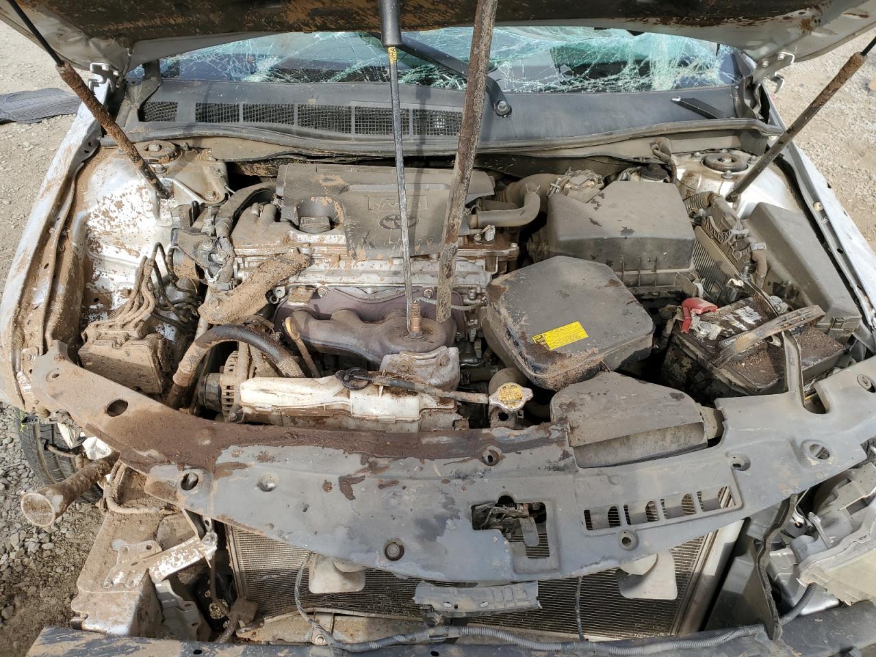 2012 Toyota Camry - Image 12