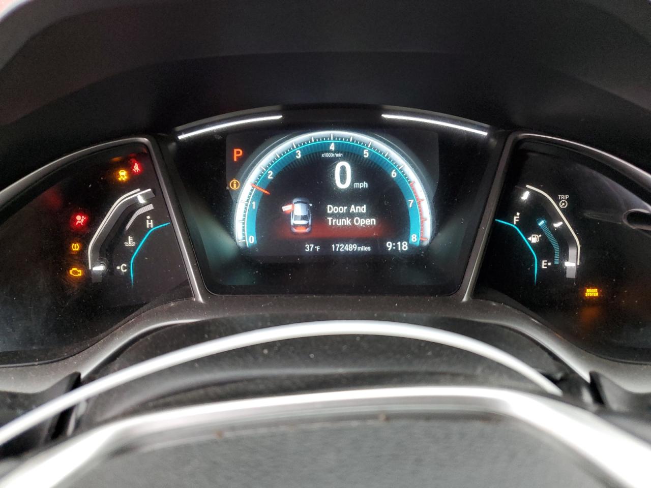 2018 Honda Civic - Image 9
