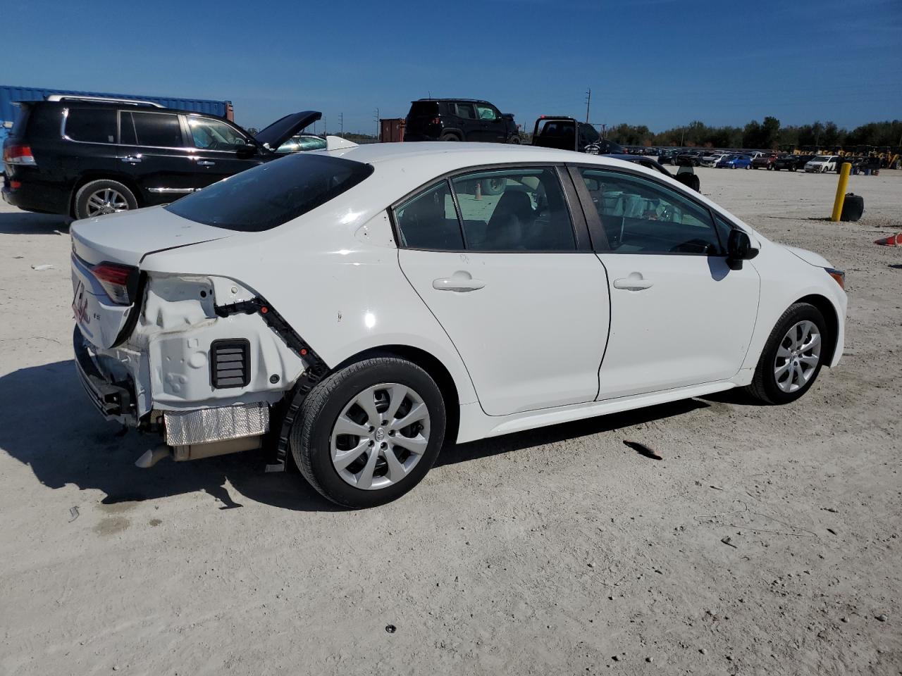2021 Toyota Corolla - Image 3