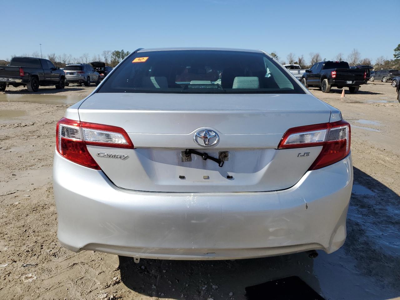 2014 Toyota Camry - Image 6