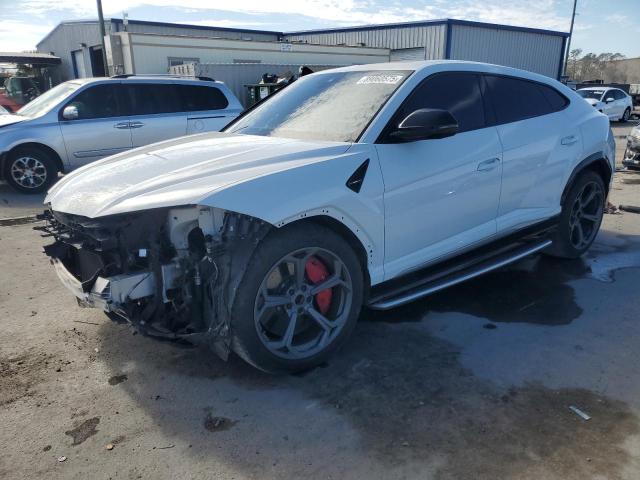 2019 Lamborghini Urus 