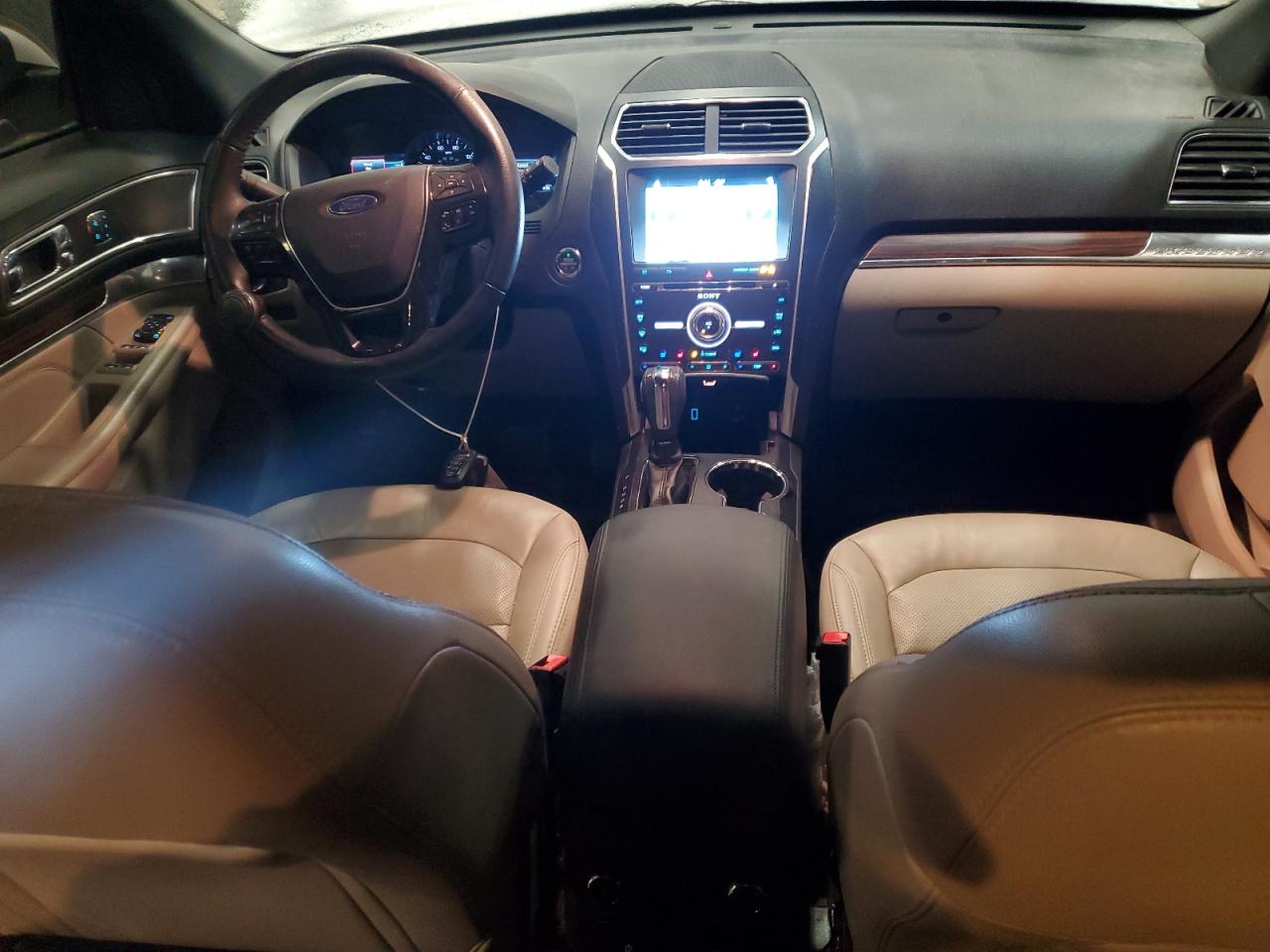 2018 Ford Explorer - Image 8