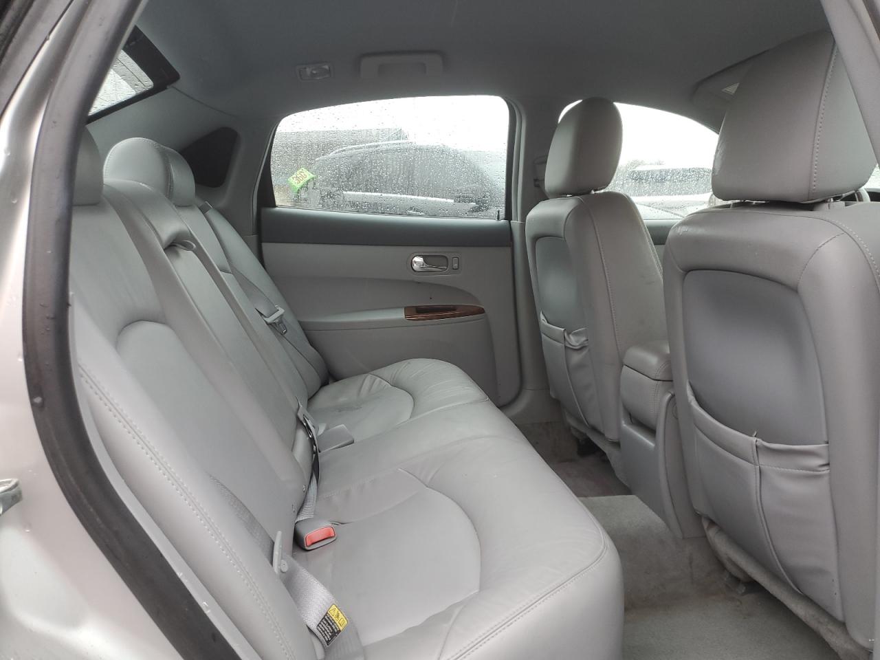 2005 Buick LaCrosse - Image 10