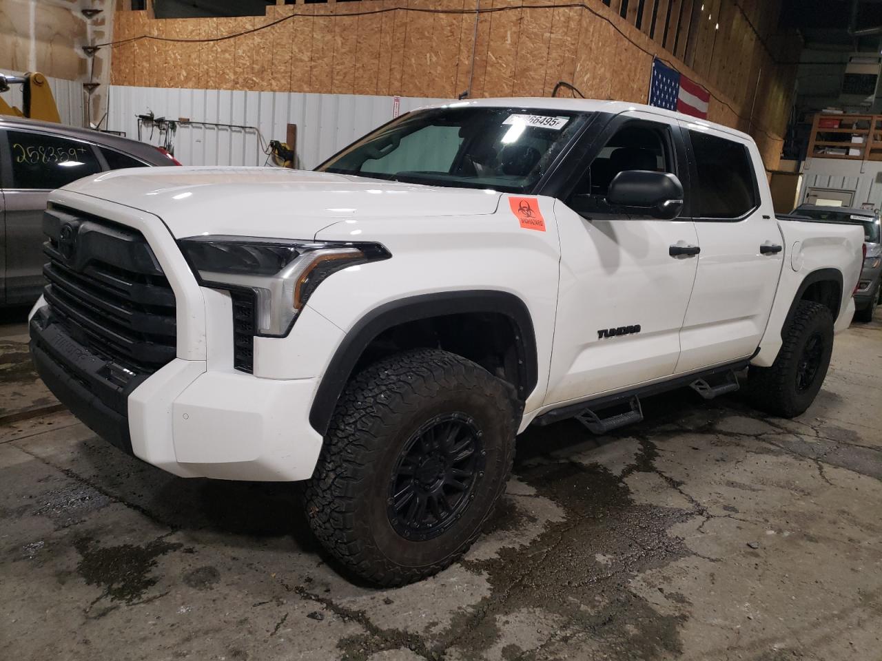 2024 Toyota Tundra Crewmax Sr продається в Anchorage, AK - Biohazard/Chemical