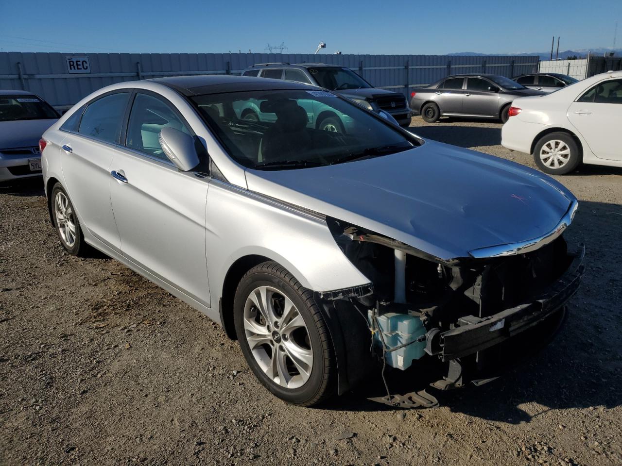 2013 Hyundai Sonata - Image 4