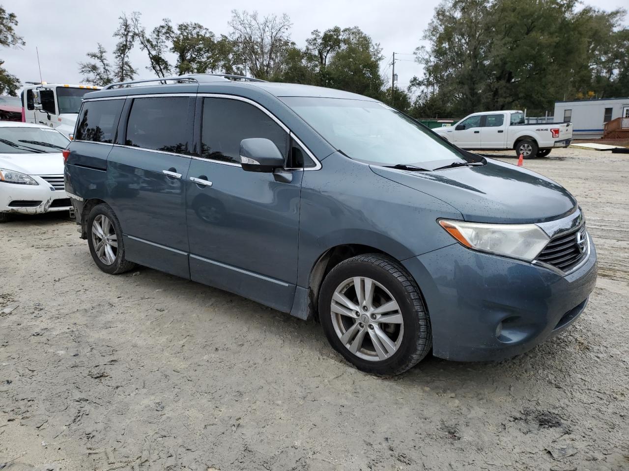 2013 Nissan Quest - Image 4