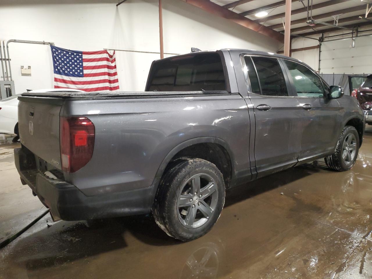 2022 Honda Ridgeline - Image 3