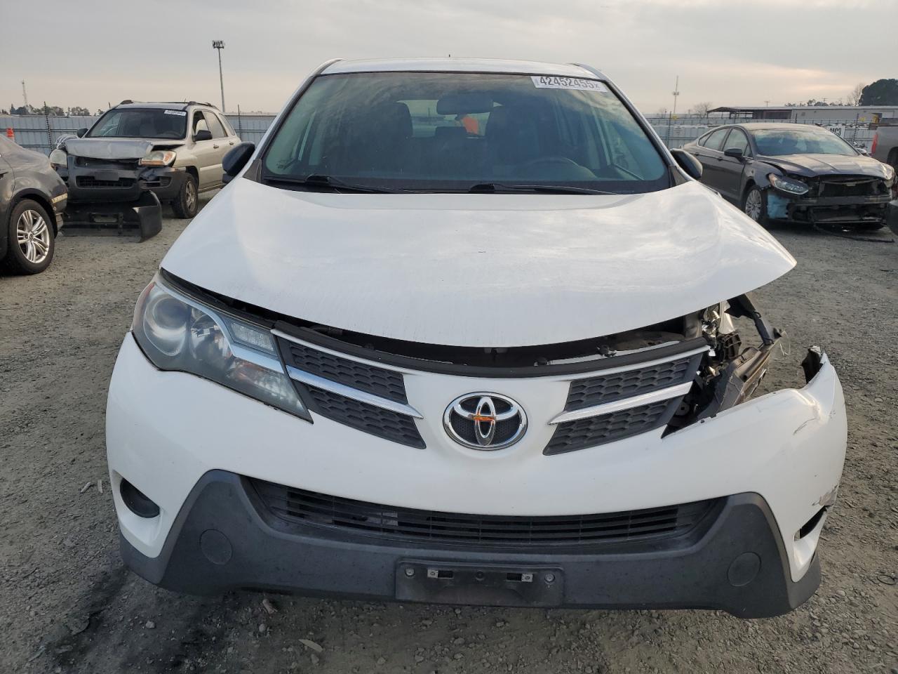 2015 Toyota RAV 4 - Image 5