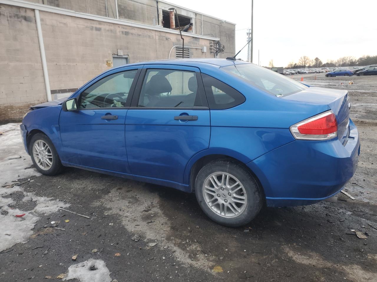 2011 Ford Focus - Image 2