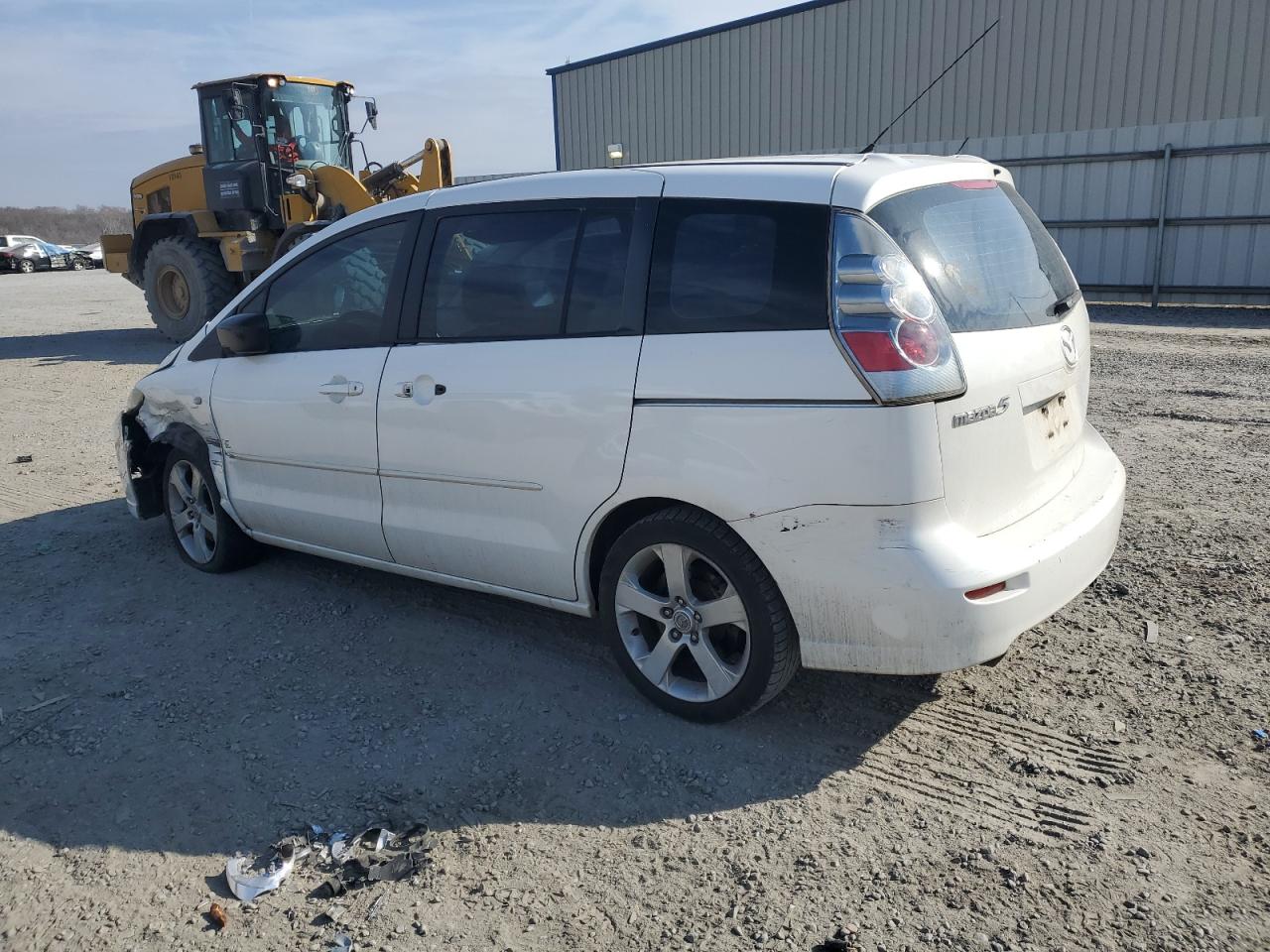 2007 Mazda 5 - Image 2