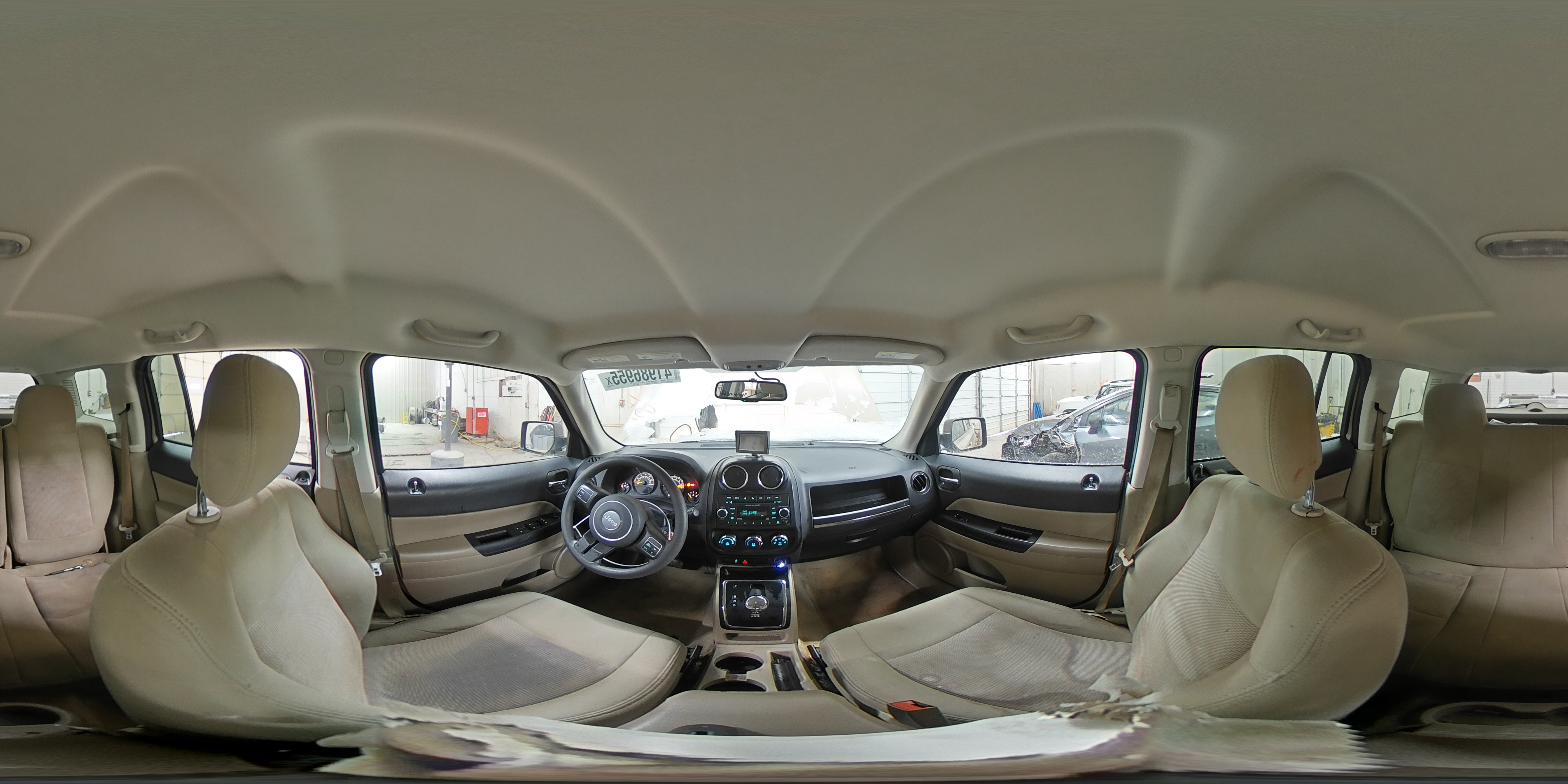2017 Jeep Liberty (Patriot) - Image 15