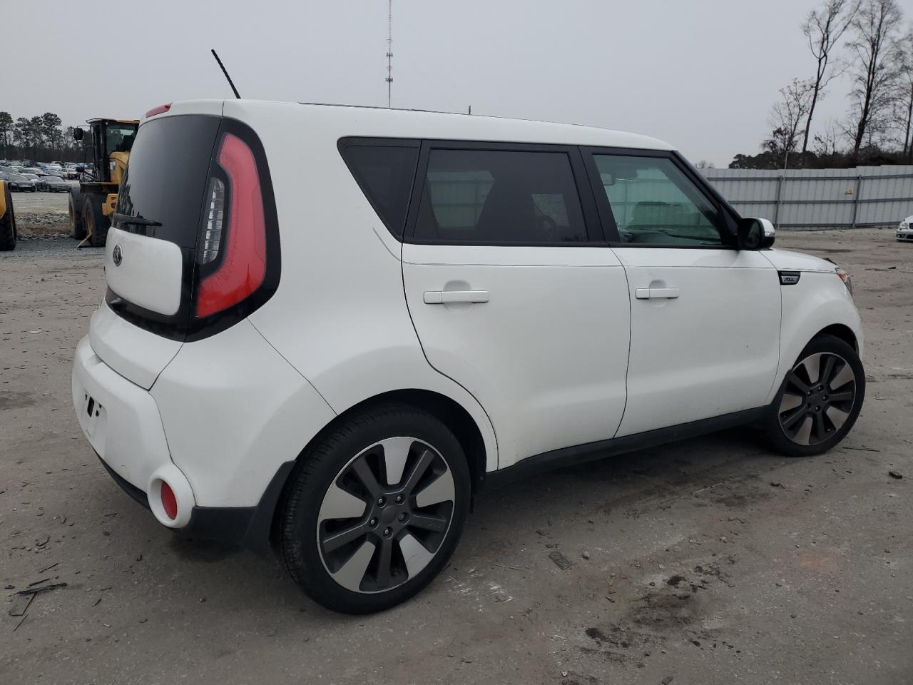2015 Kia Soul - Image 3