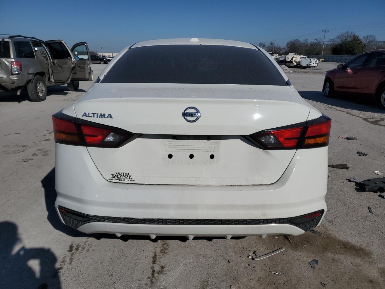 2020 Nissan Altima - Image 6