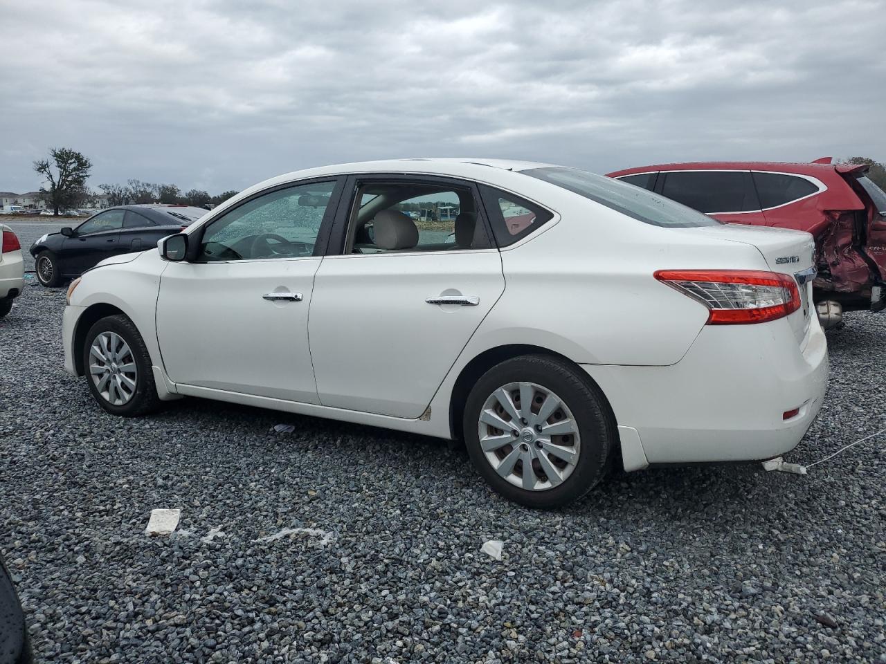 2013 Nissan Sentra - Image 2