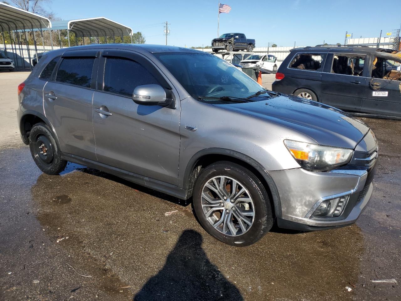 2019 Mitsubishi Outlander - Image 4
