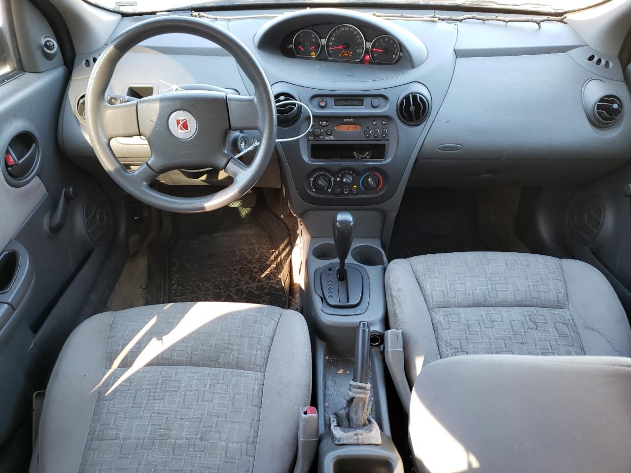 2005 Saturn ION - Image 8