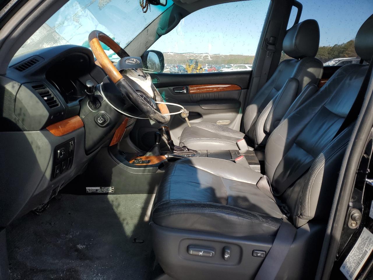 2003 Lexus GX - Image 7