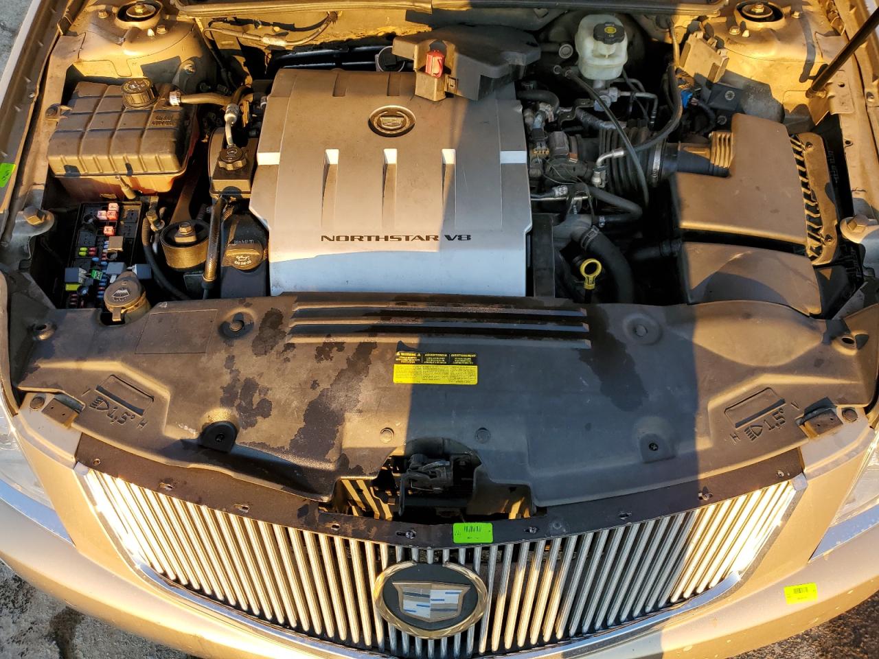 2006 Cadillac DTS - Image 11