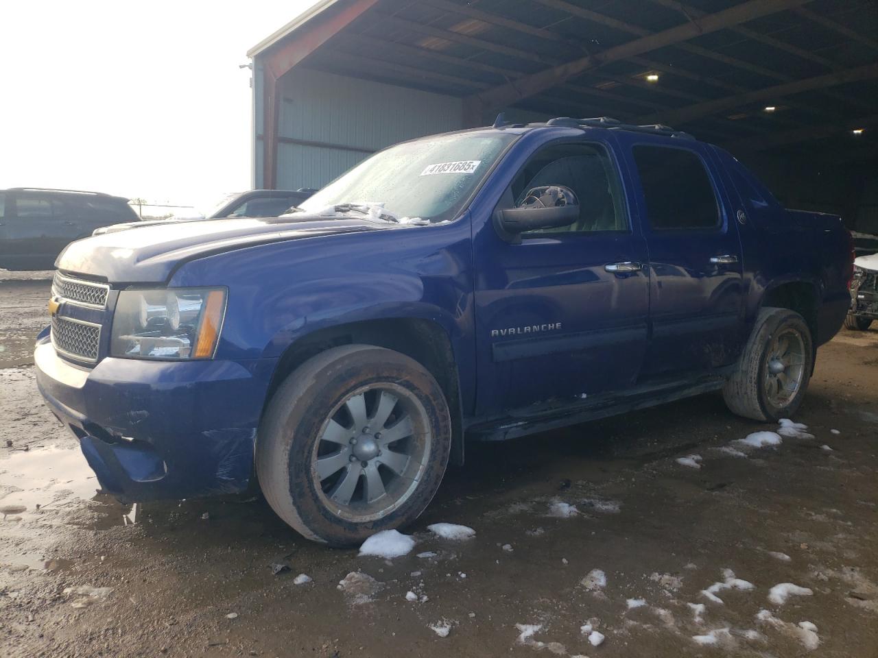 2013 Chevrolet Avalanche - Image 1