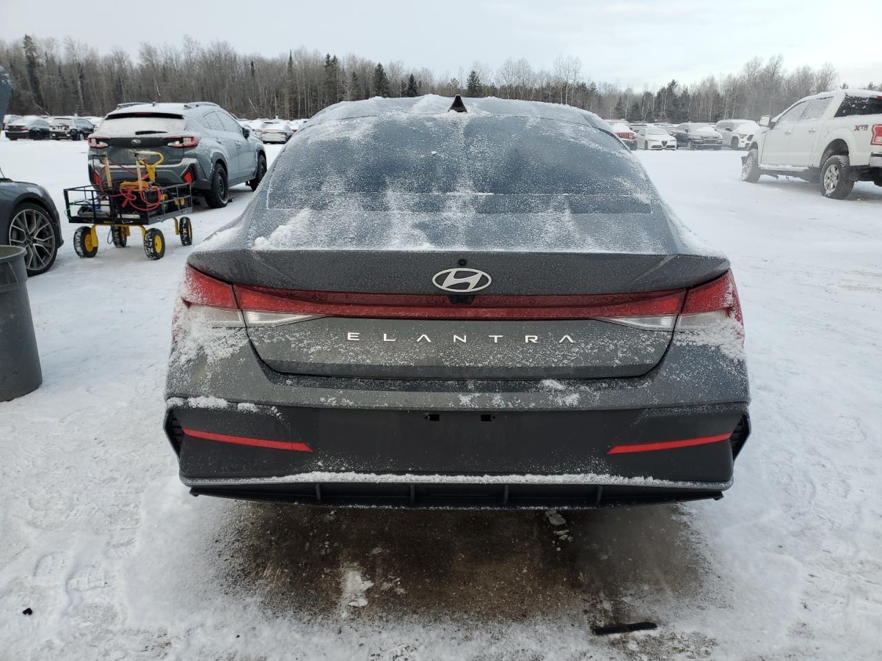 2024 Hyundai Elantra - Image 6