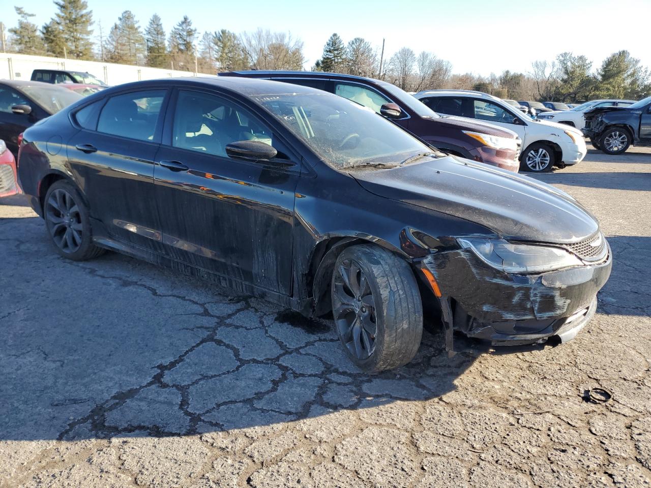 2015 Chrysler 200 - Image 4