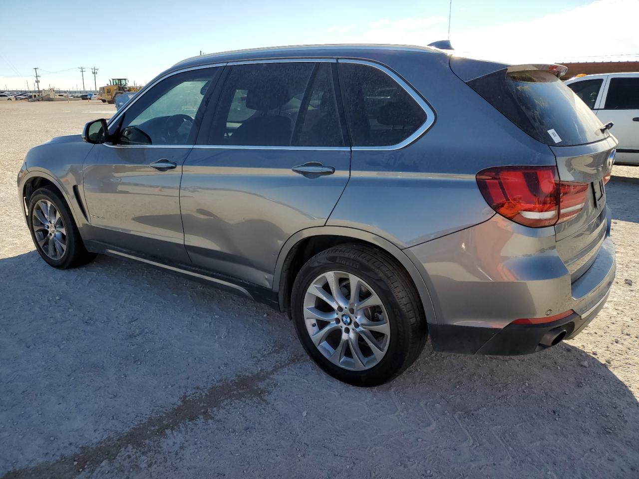 2015 BMW X5 - Image 2
