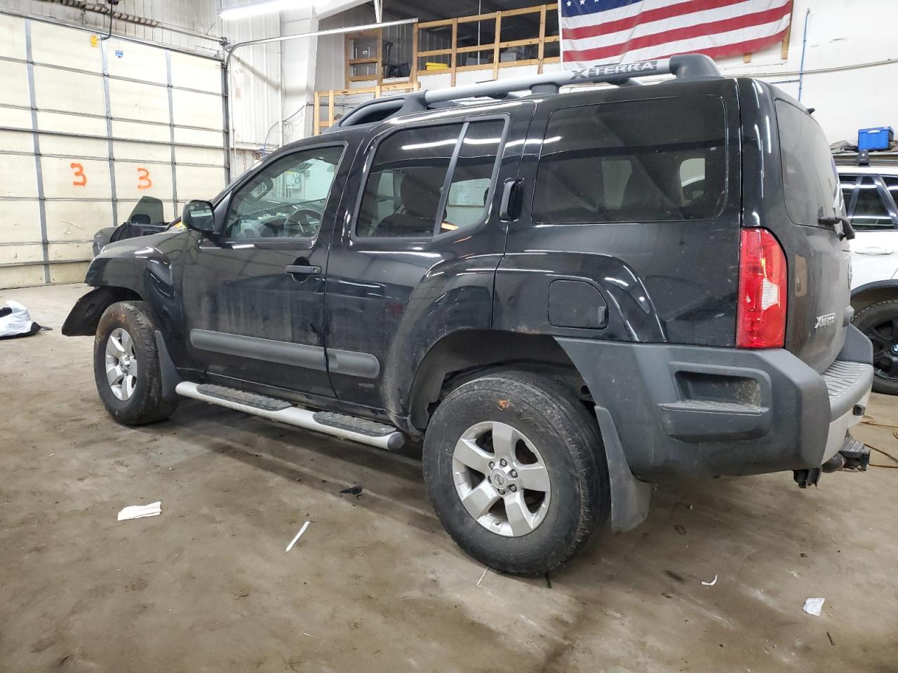 2013 Nissan XTerra - Image 2