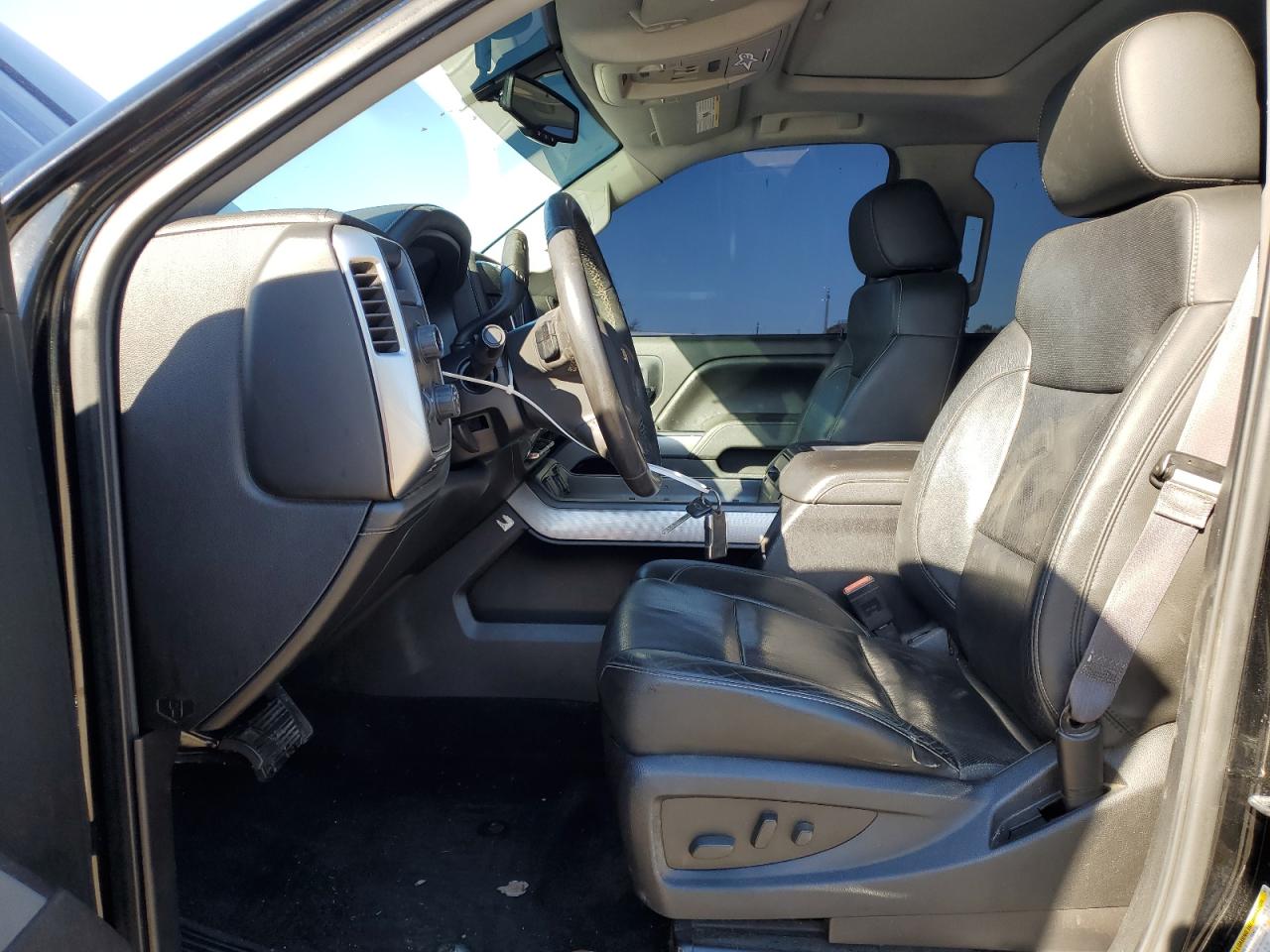 2015 Chevrolet Silverado - Image 7
