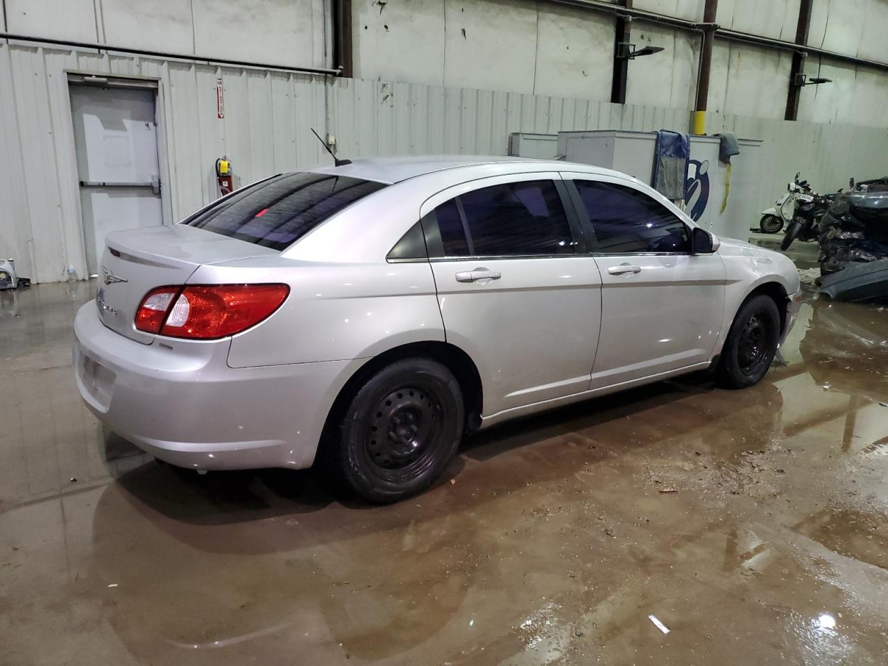 2008 Chrysler Sebring - Image 3