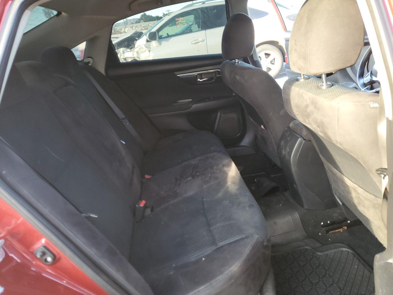 2014 Nissan Altima - Image 10