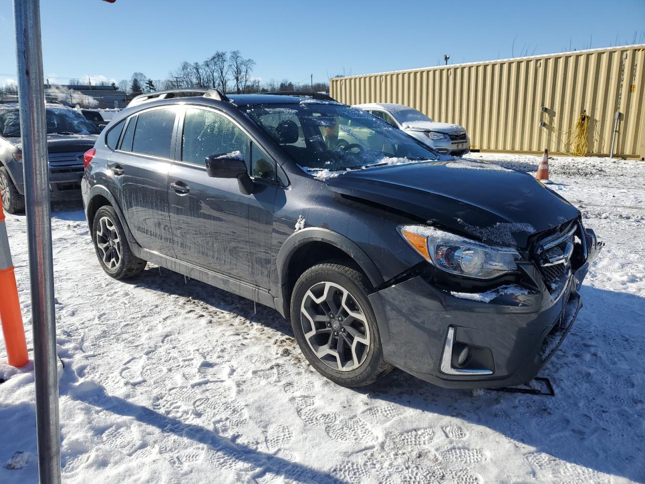 VIN JF2GPABC7HH236893 2017 SUBARU CROSSTREK no.4